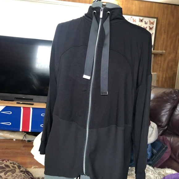 Laura Blouse - Picture 4 of 6